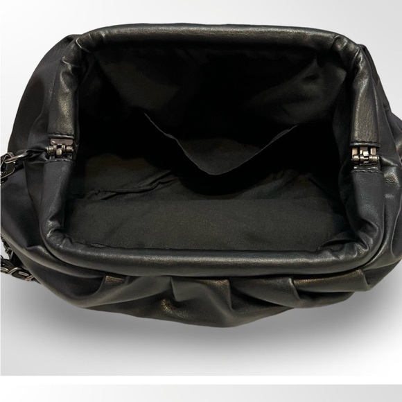 Badgley Mischka Wrapped Frame Clutch Black 11 1/2” x 6 1/2” NEW - Picture 4 of 4